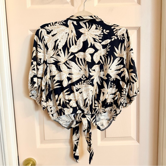 Tie front rose and thyme button up - Picture 4 of 4